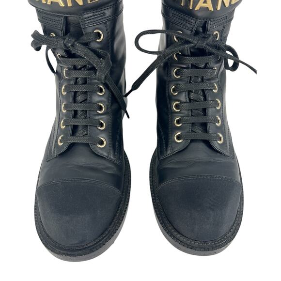 Chanel 2021 Interlocking CC Logo Leather Combat Boots - Picture 6 of 16